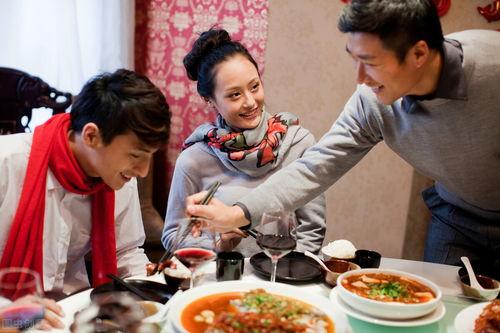 晚上喝酒吃瓜,一场别开生面的晚宴回忆